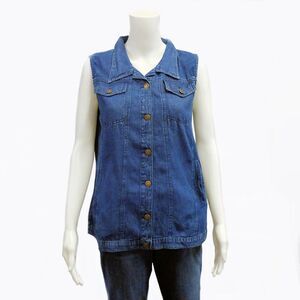 The Skyline Collection Sleeveless Denim Vest in Blue - L